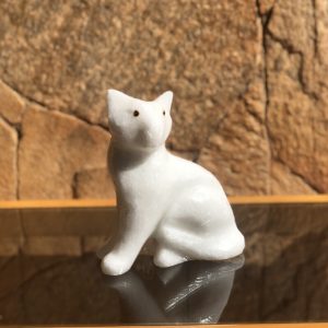 Gato Sentado Branco