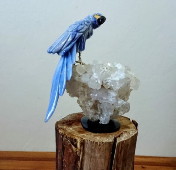 Arara de quartzo azul