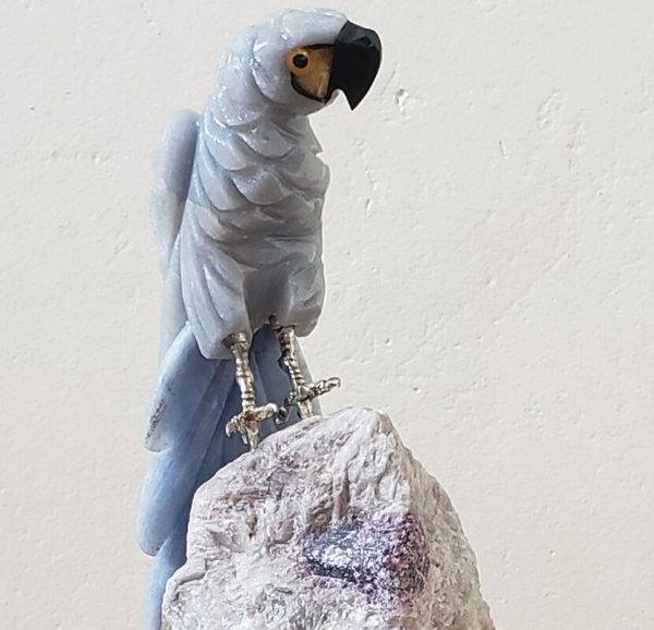 Arara de quartzo azul