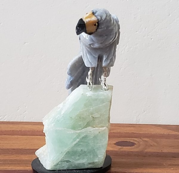 Arara de quartzo azul