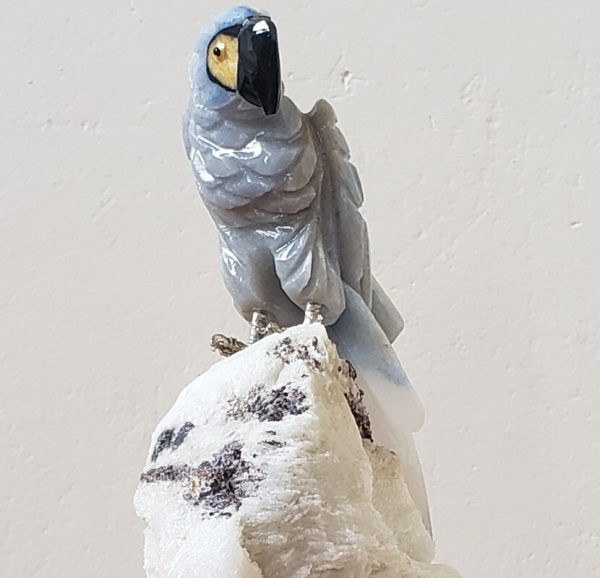 Arara de quartzo azul